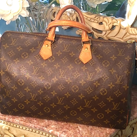 LOUIS Vuitton Speedy 40 In Excellent Condition - Picture 4 of 17
